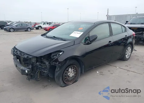 2017 Kia Forte Lx z USA, uszkodzony, nr VIN 3KPFK4A74HE083104